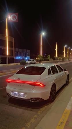 هيونداي أزيرا